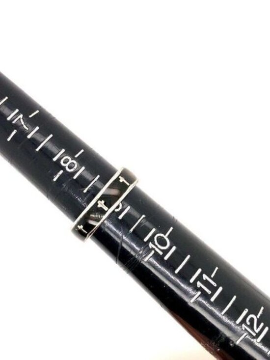 Cross Design Band  - Picture 4 of 4